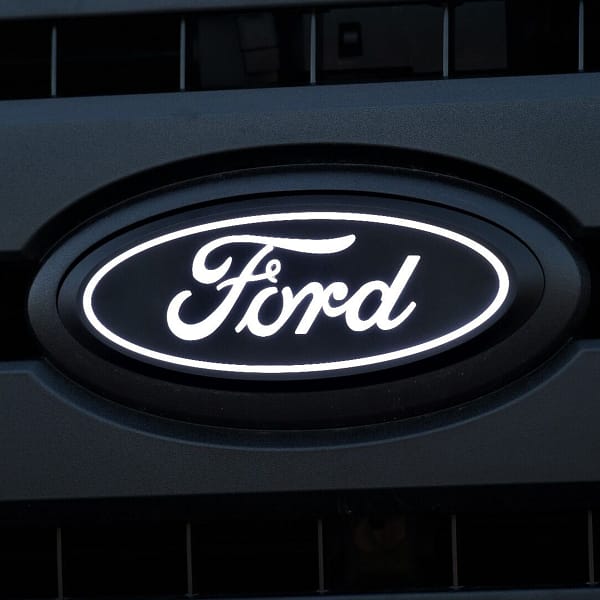 Putco-Luminix-Ford-LED-Grille-Emblems-92601 Ford LED Front Grille Emblem